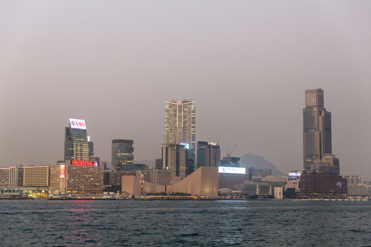 香港一日，友情与温馨的交织时光